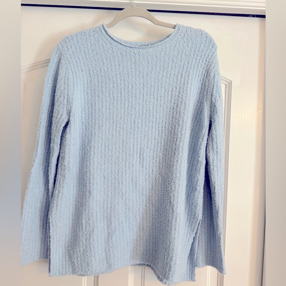 Vince baby blue sweater. Size Small. Worn once. Tunic Length